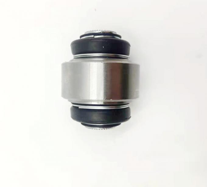 48725-0R020 रियर लोअर कंट्रोल आर्म बुशिंग नक्कल बुशिंग RAV4 ACA33 ZSA42 1